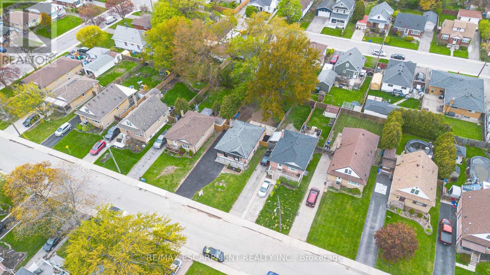 374 EAST 13TH STREET - 34
