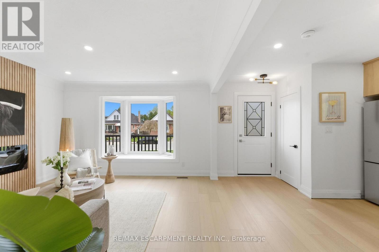 374 EAST 13TH STREET - 6