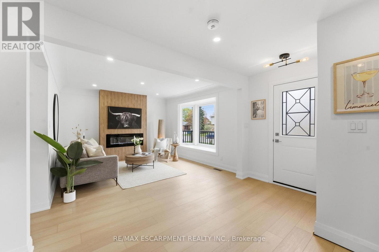 374 EAST 13TH STREET - 8