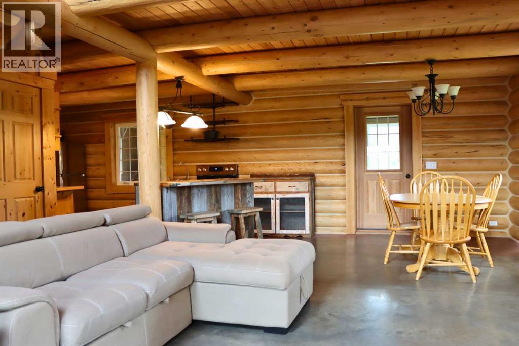 112, 71127 Range Road 234 - 10