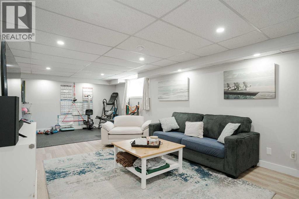 47 Birch Road — photo 32