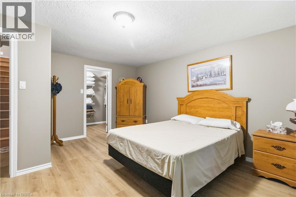 #12 35 STRATFORD Terrace - 33