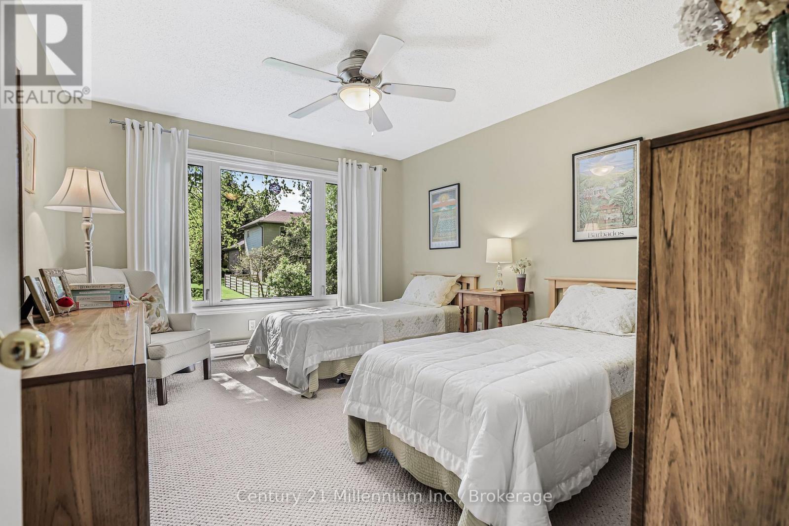 294 ALBERT STREET S - 19