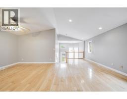 Living room - 4231 Whiskey Avenue, Windsor, ON N9G3B2 Photo 6