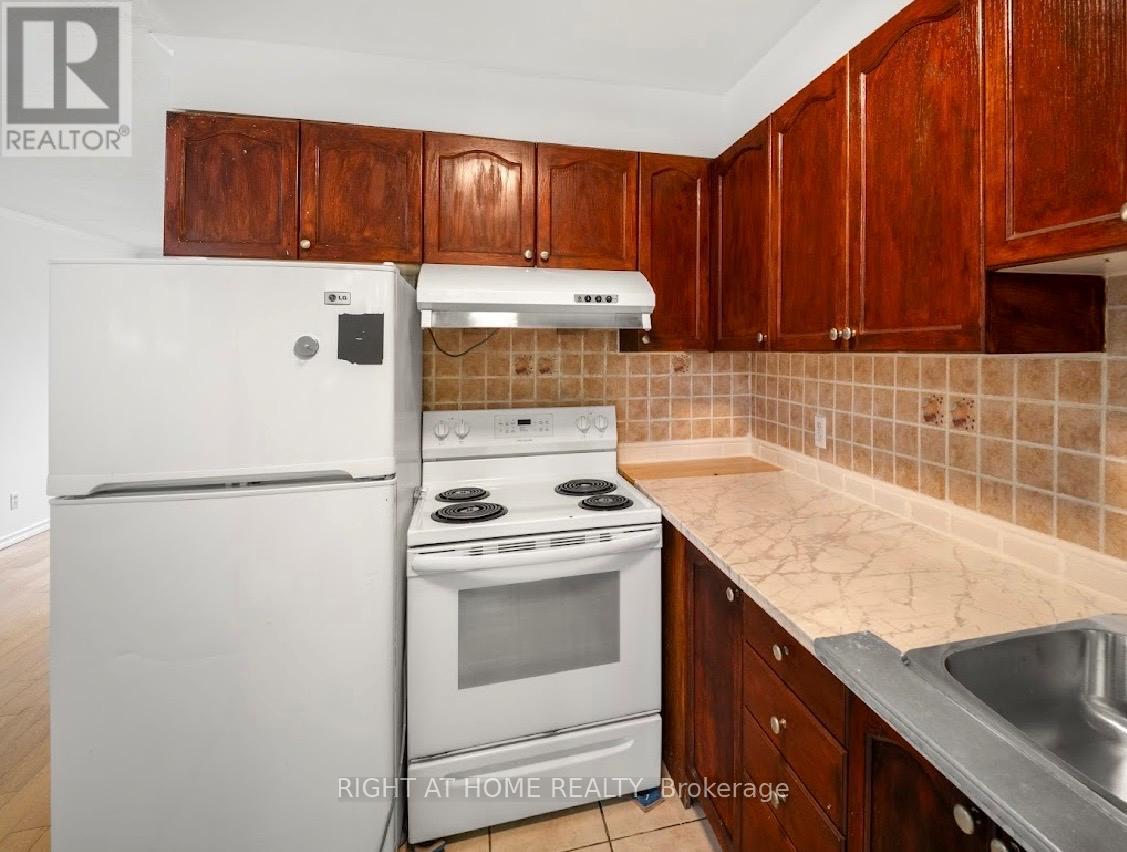 #49 740 KENNEDY ROAD - Image 7