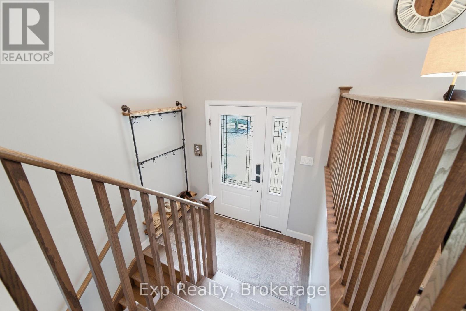 282 JOHN STREET - 24