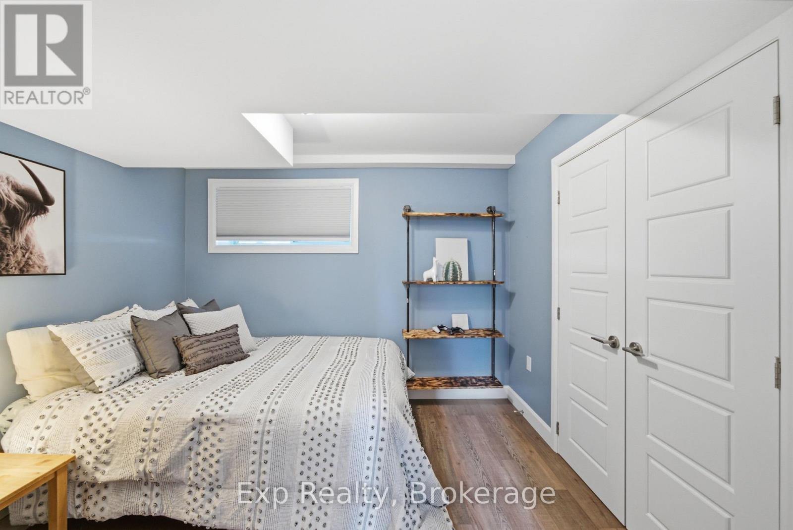 282 JOHN STREET - 30