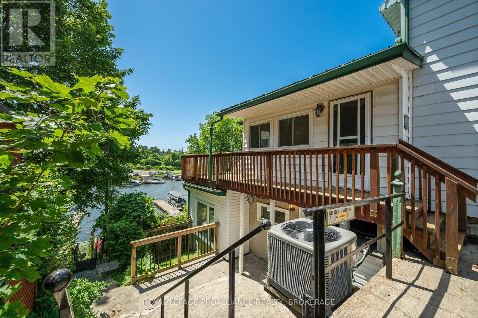 370 STONE STREET S - Image 4