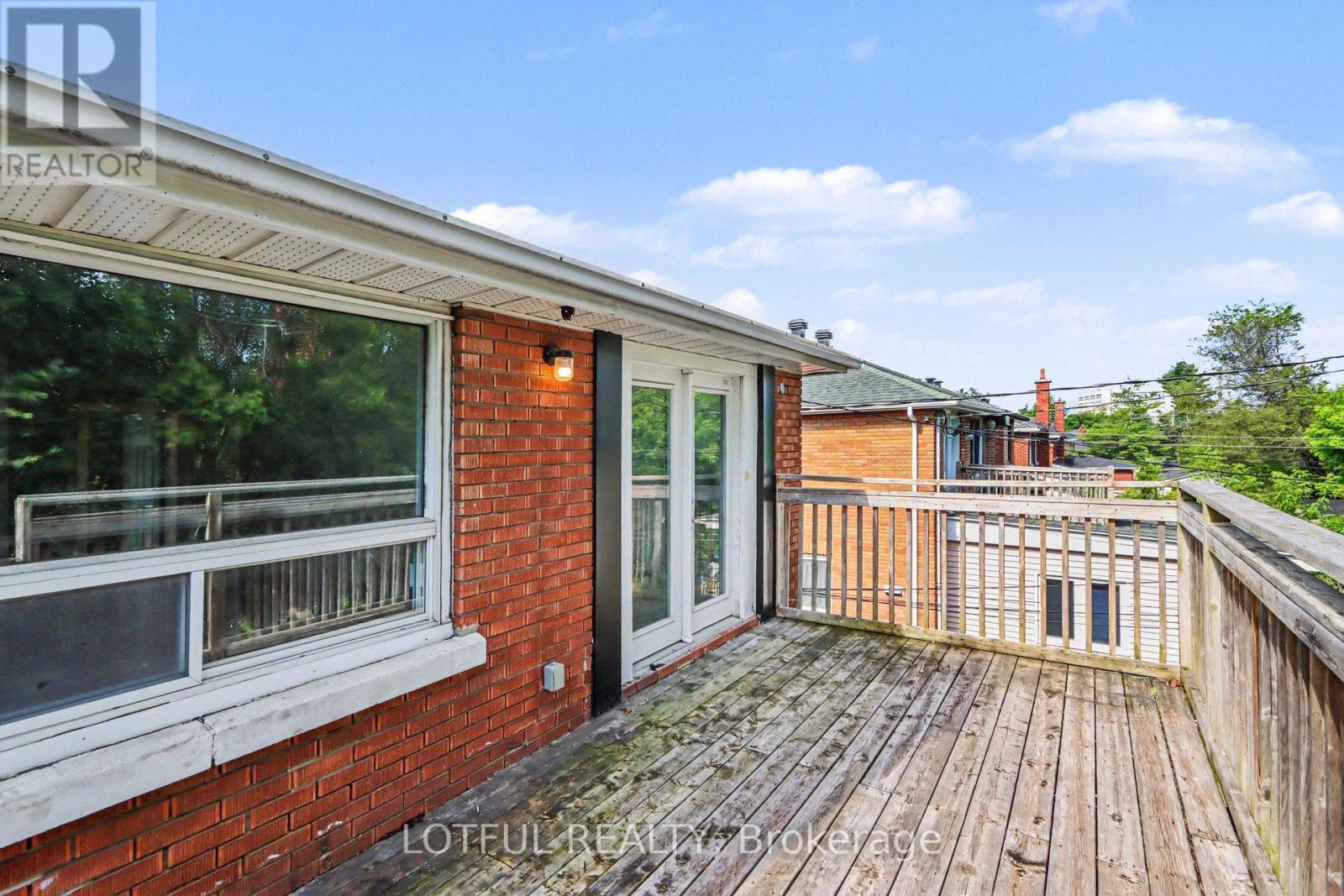 2 Bed, 1 Bath Multi-Family for Rent in Ottawa – 1 – 1107 ALDEA AVENUE, Ottawa – MLS# X13506928 - Image 12