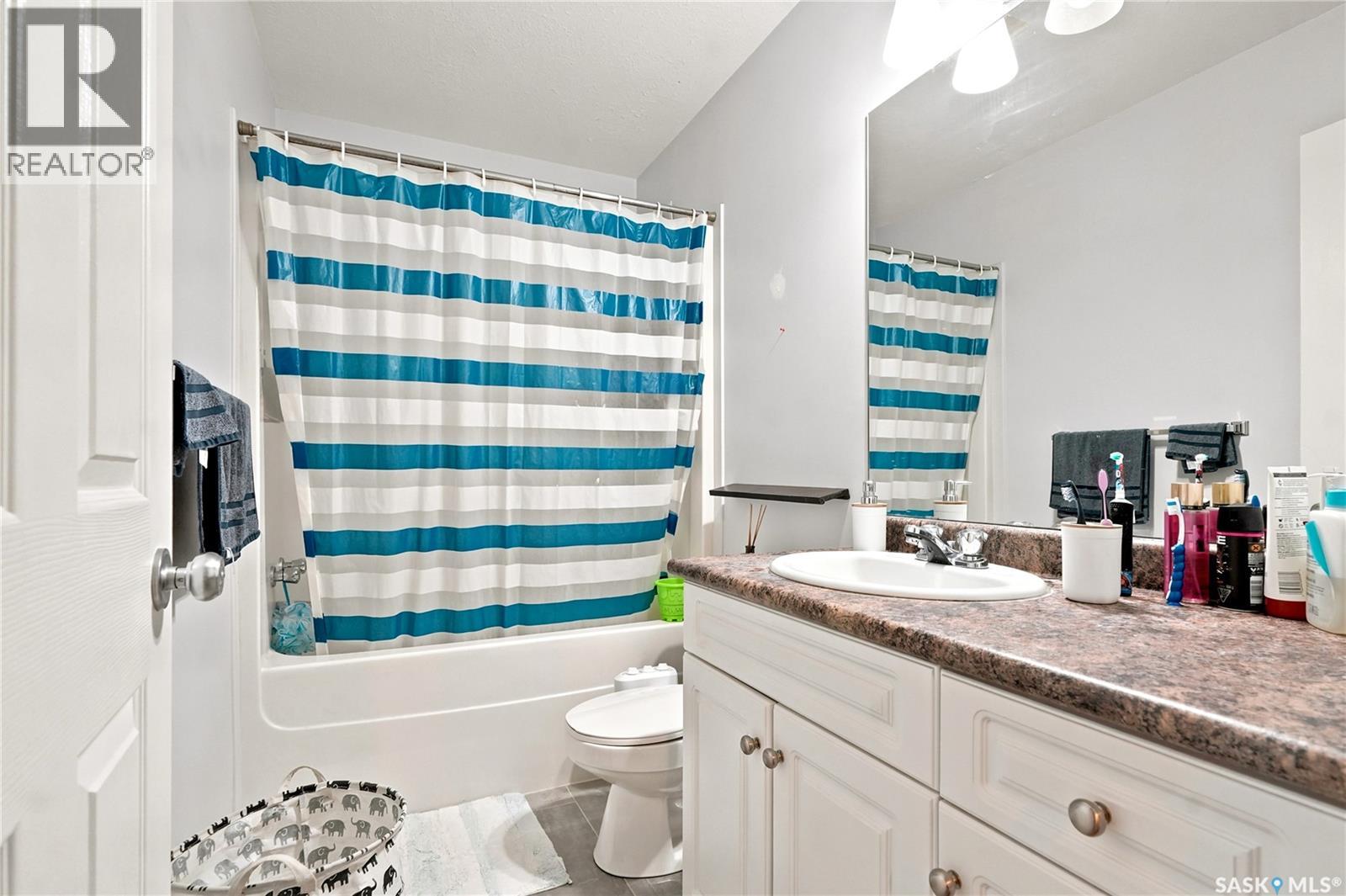 8 203 Herold TERRACE — photo 16