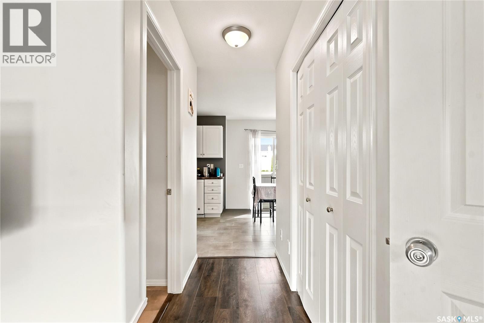 8 203 Herold TERRACE — photo 7