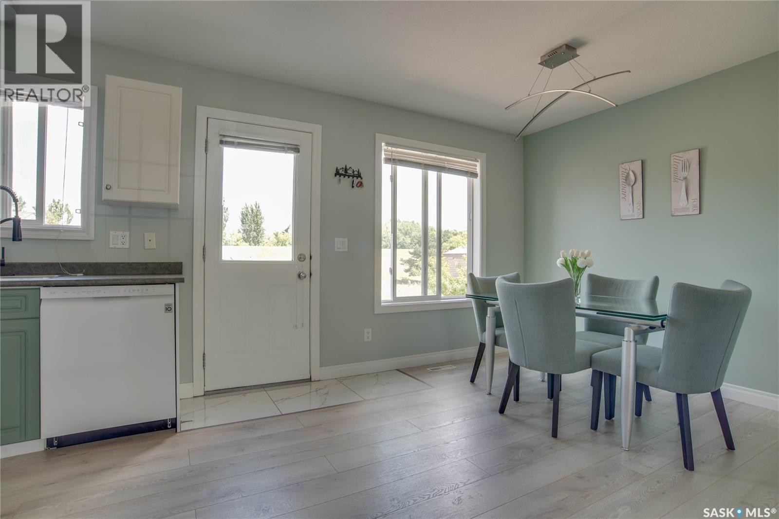 223 Rutherford CRESCENT - 18