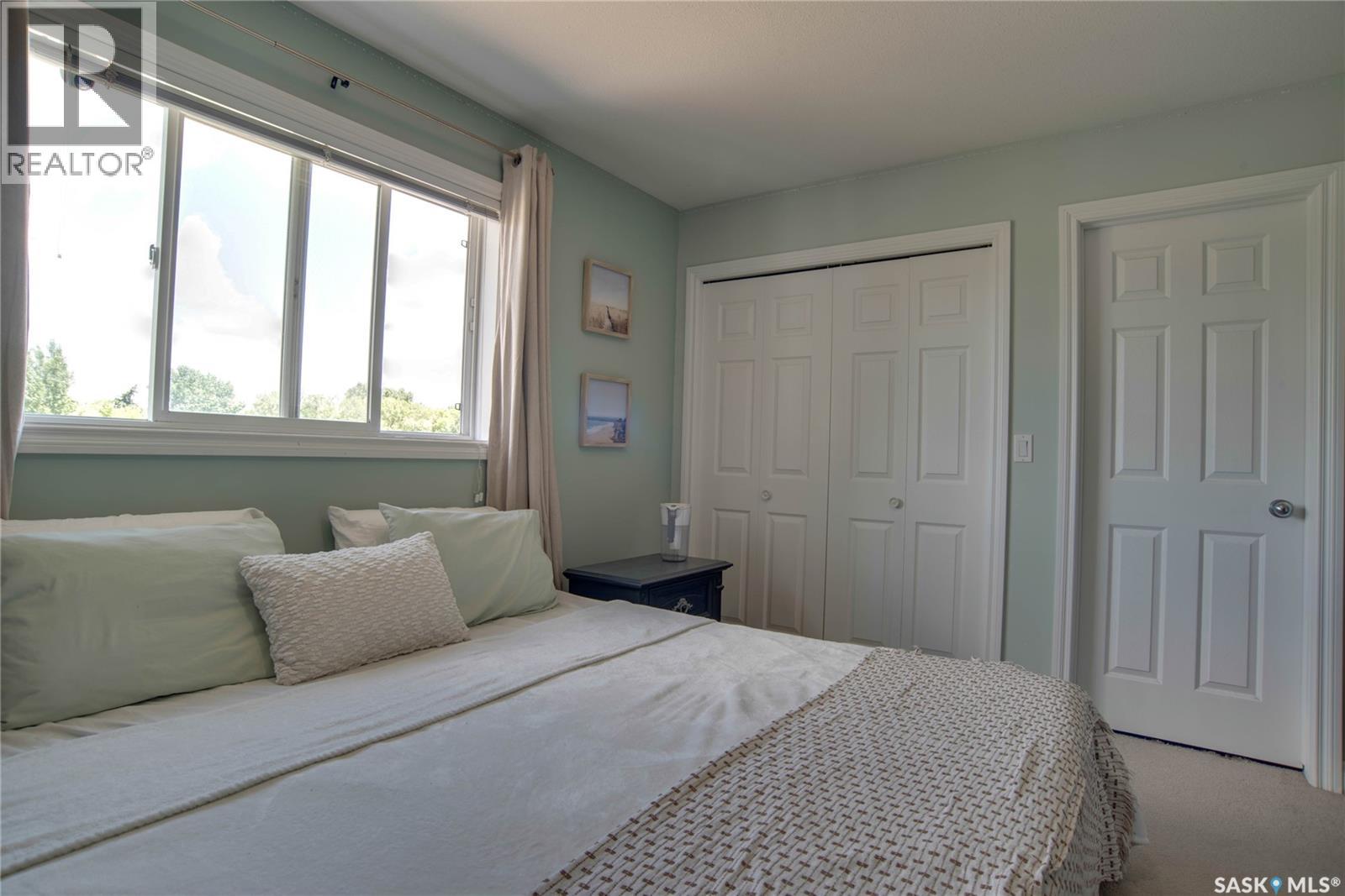223 Rutherford CRESCENT - 25