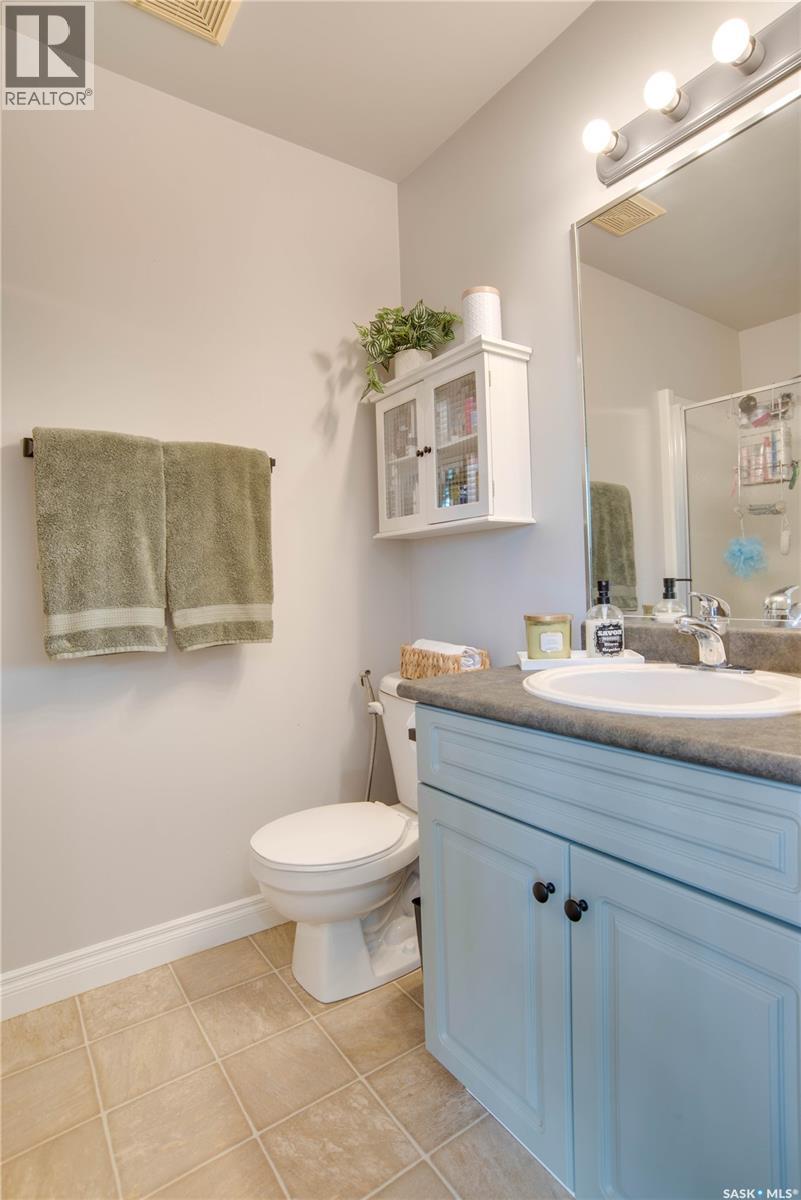 223 Rutherford CRESCENT - 27