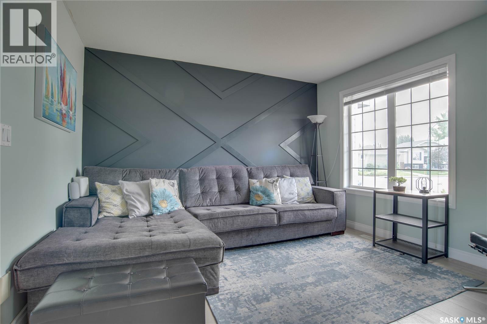 223 Rutherford CRESCENT - 8