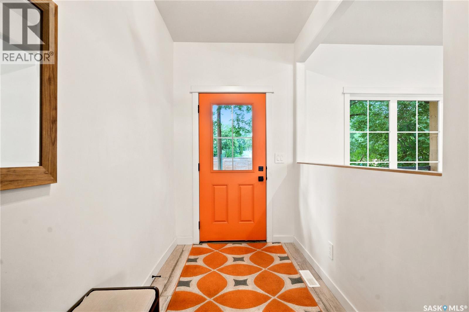 825 Osborne STREET - 4