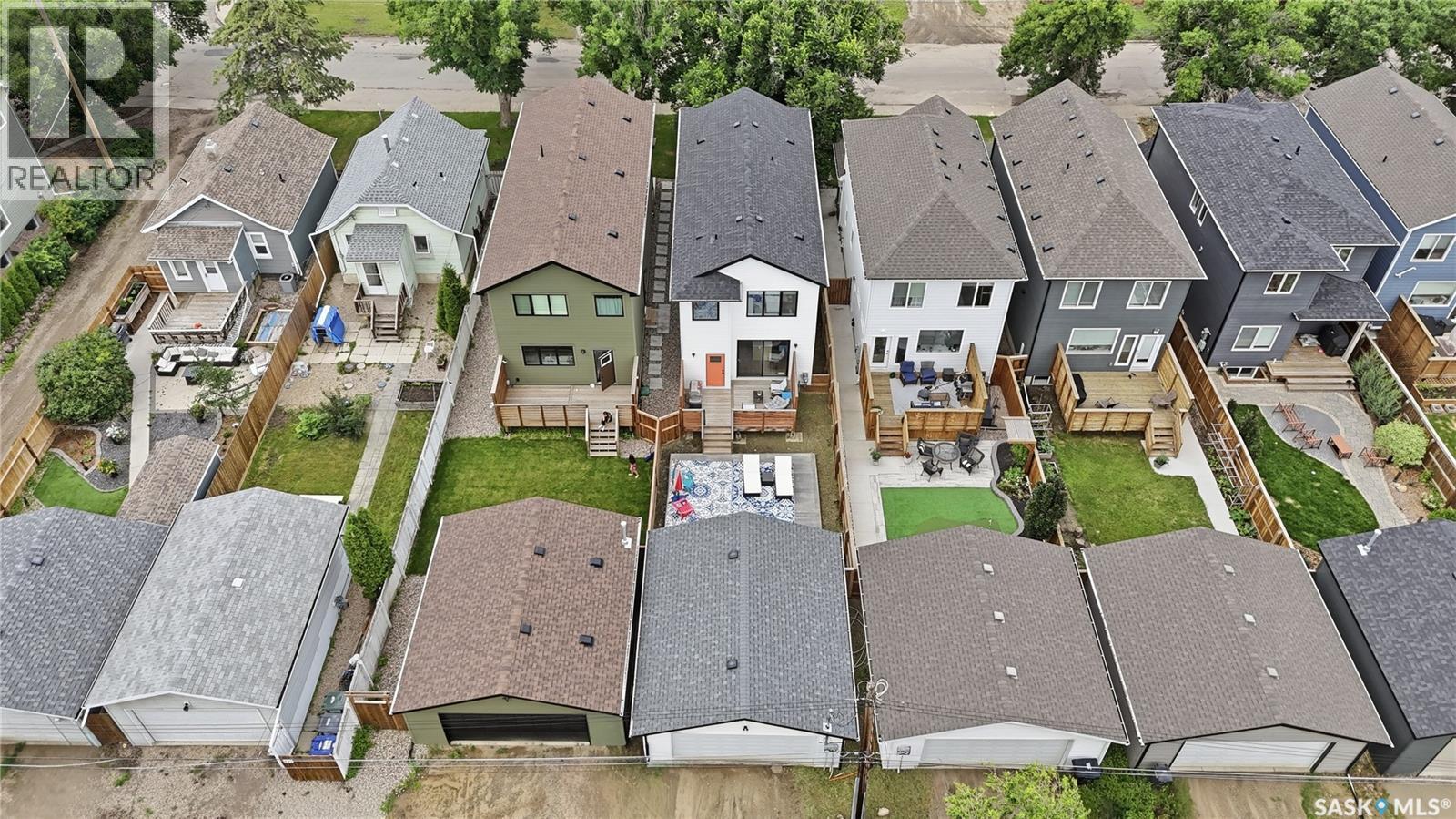 825 Osborne STREET - 57