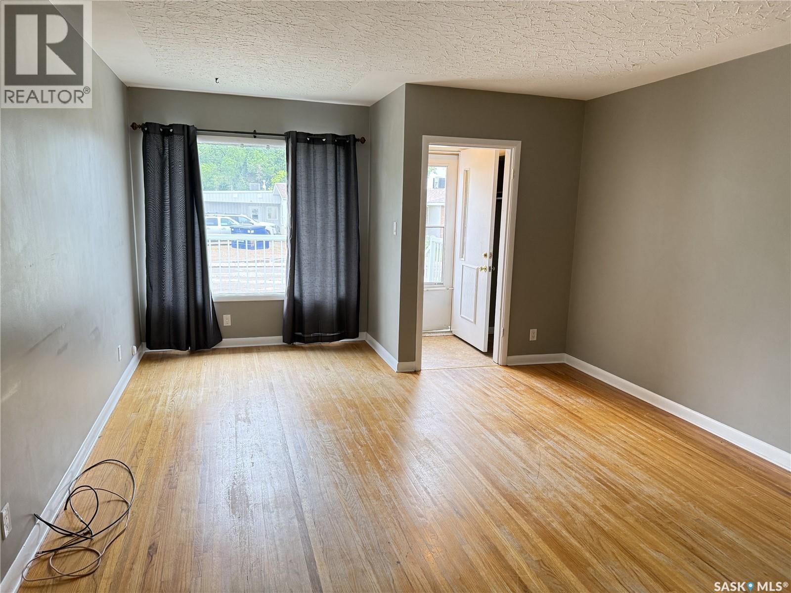#516-518 Centre STREET - 18