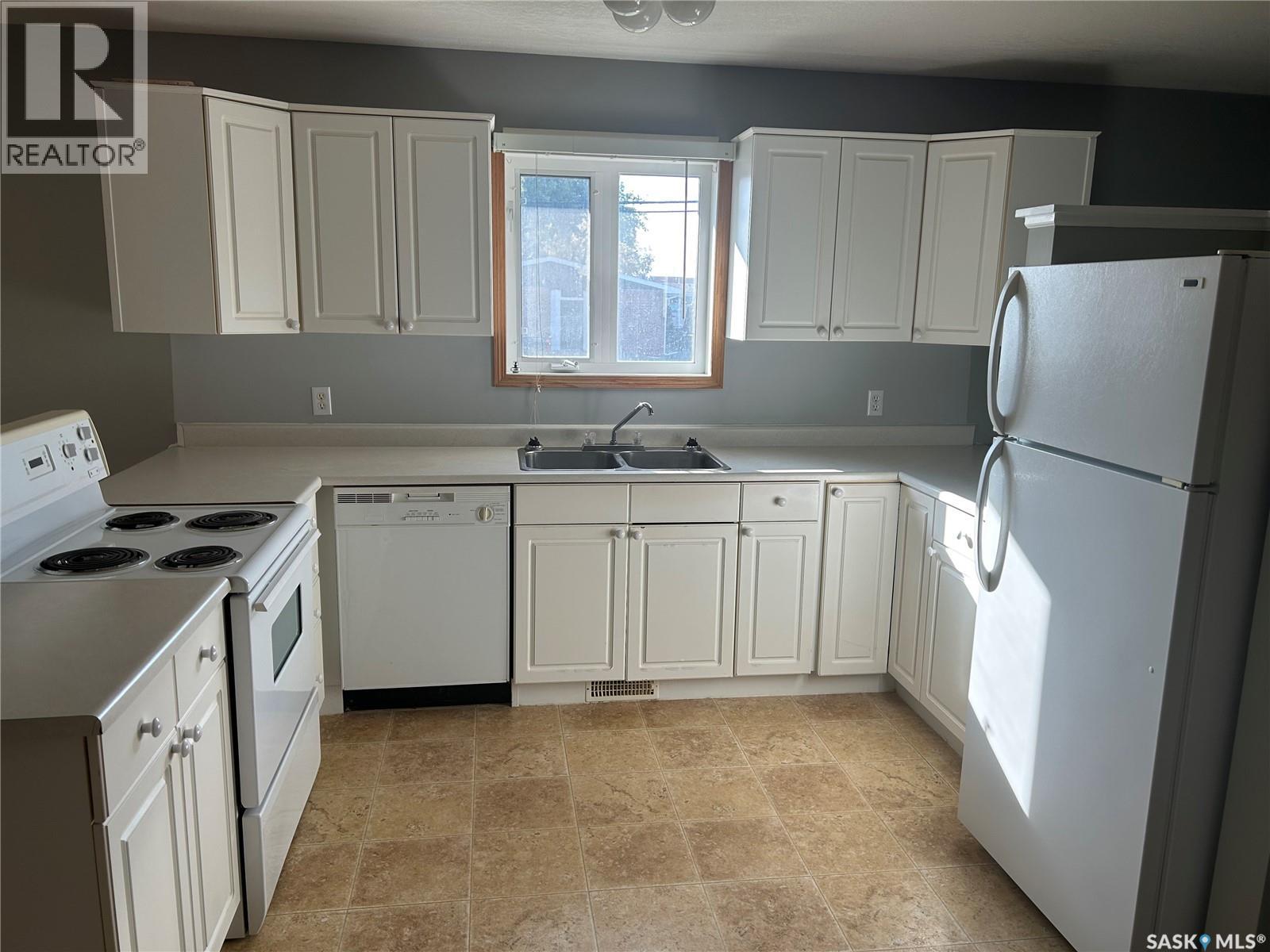 #516-518 Centre STREET - 8