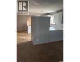 4pc Bathroom - 516-518 Centre Street, Shaunavon, SK S0N2M0 Photo 10