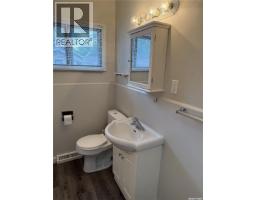 516-518 Centre Street, Shaunavon, SK S0N2M0 Photo 27