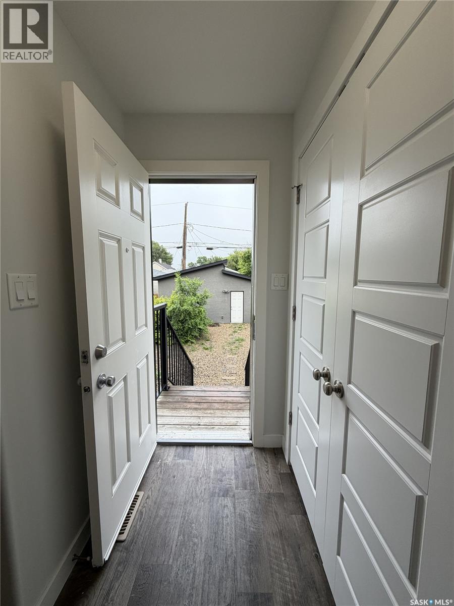 2043 Broder STREET — photo 34