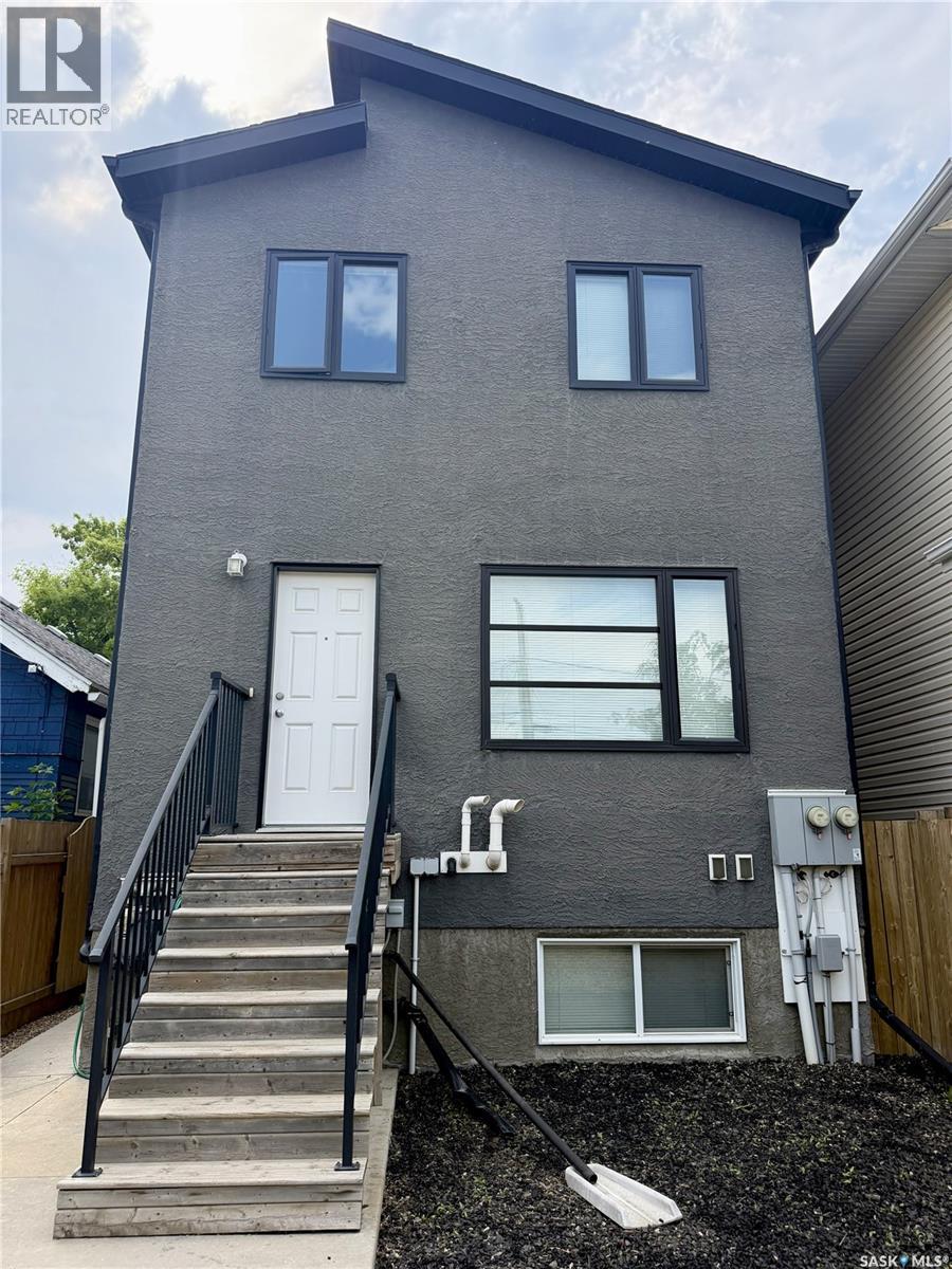 2043 Broder STREET — photo 36