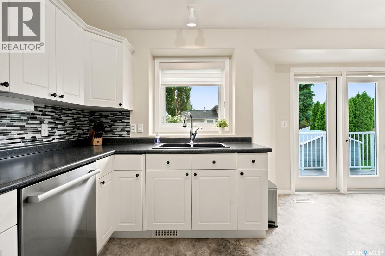 526 McWillie AVENUE — photo 14