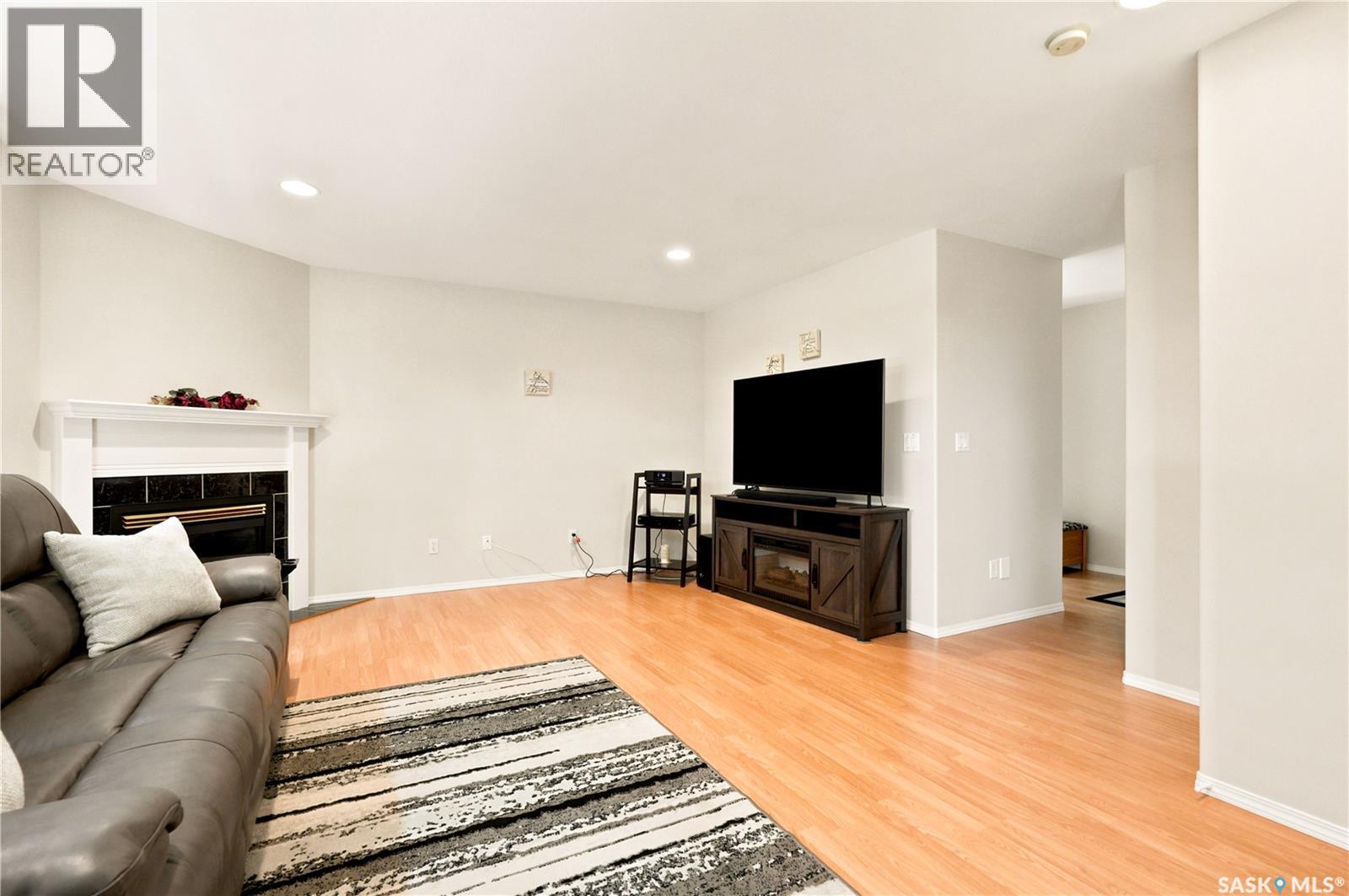 526 McWillie AVENUE — photo 8