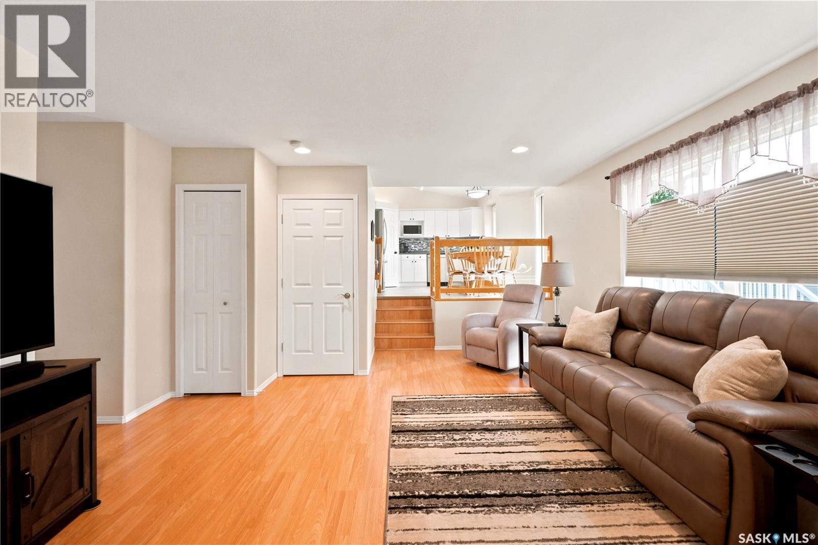 526 McWillie AVENUE — photo 9