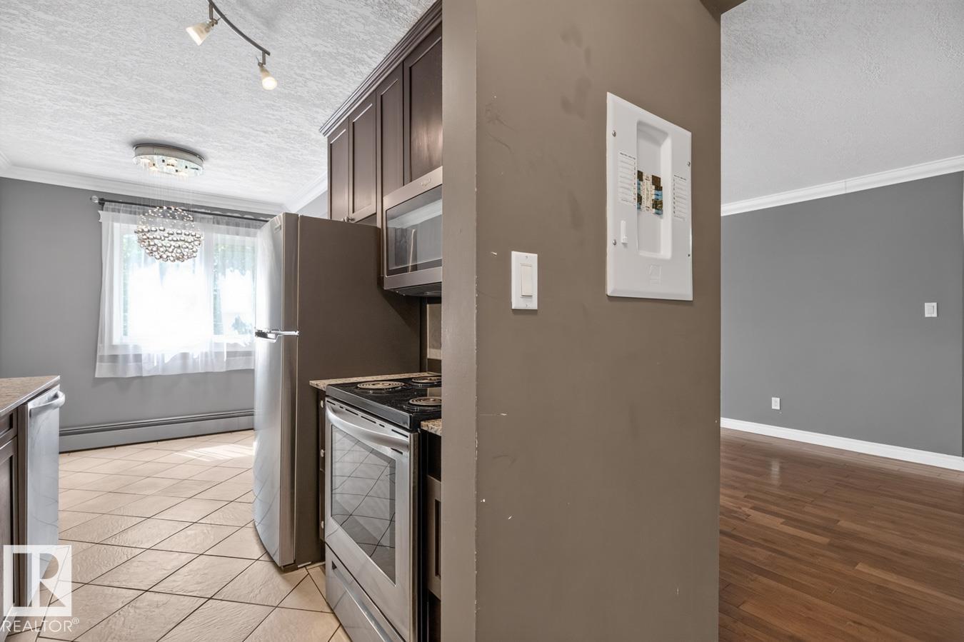 #402 10625 83 Av NW photo 2 — MLS® E4488997