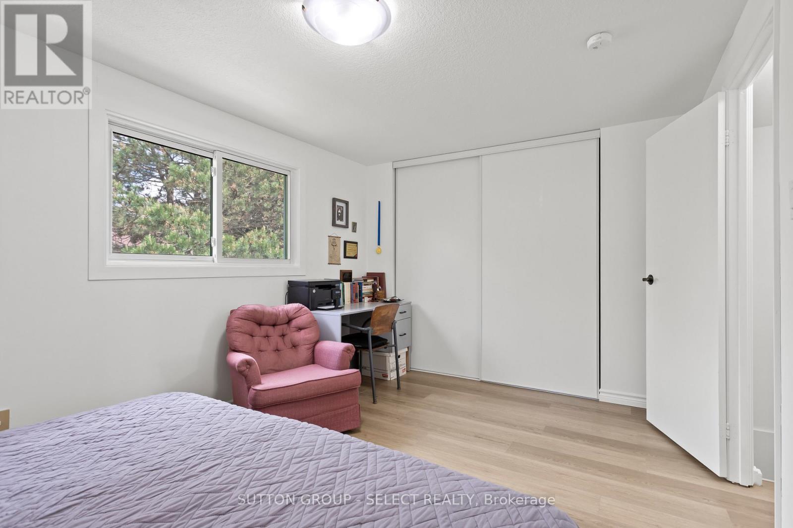 #64 40 TIFFANY DRIVE - 19