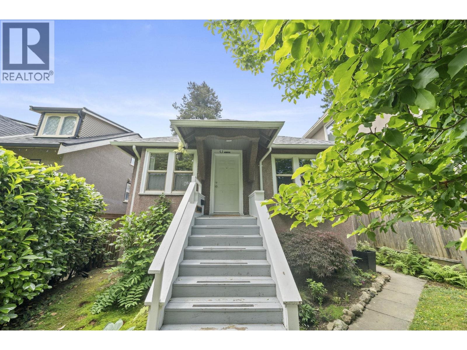 3750 W 17th Avenue, Vancouver BC
