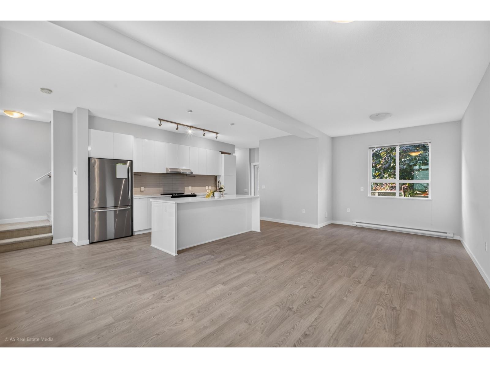 3 Bed, 3 Bath House for Sale in Surrey – 9 15151 EDMUND DRIVE, Surrey – MLS# R3141767 - Image 9
