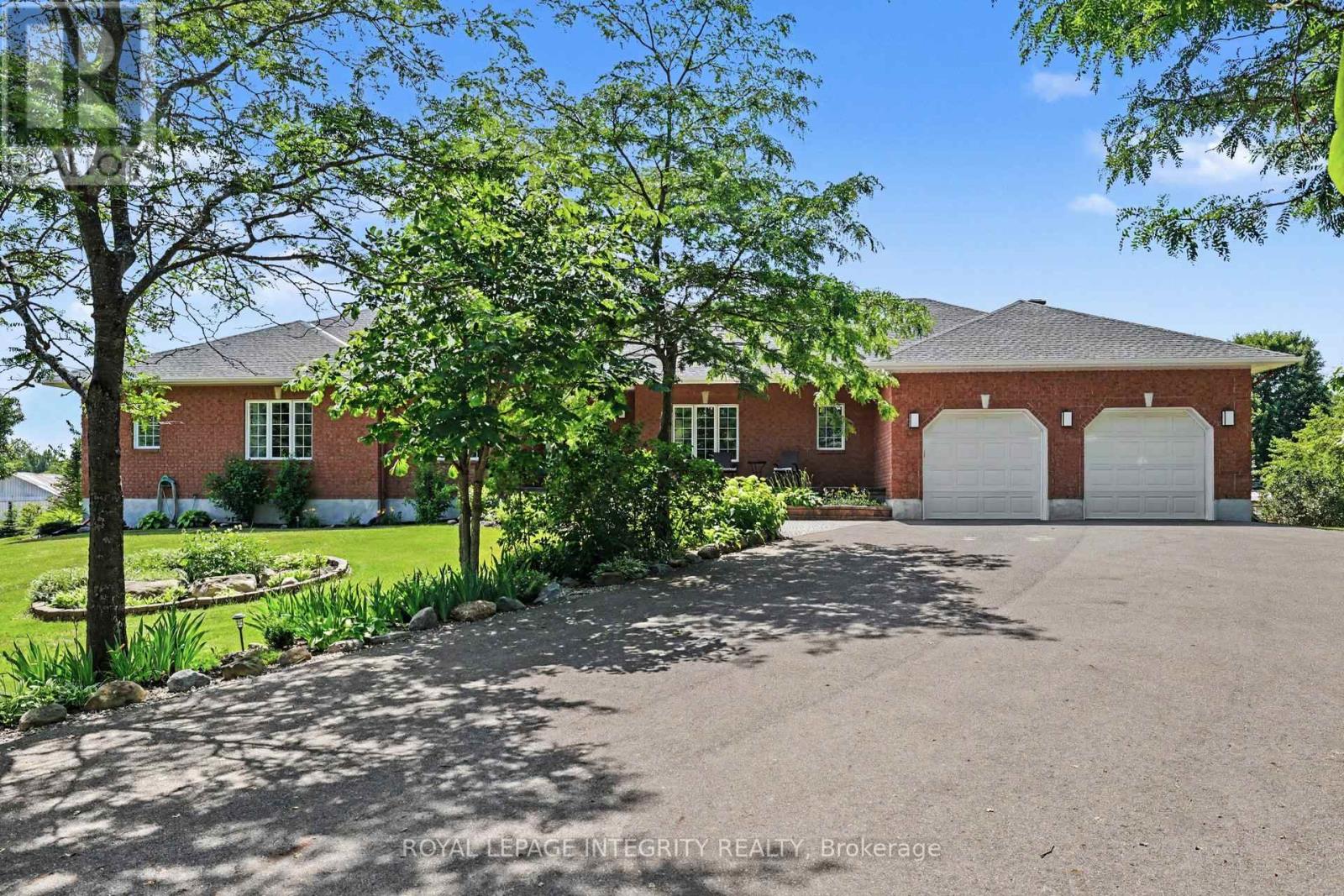 2602 MANOTICK STATION ROAD - 2