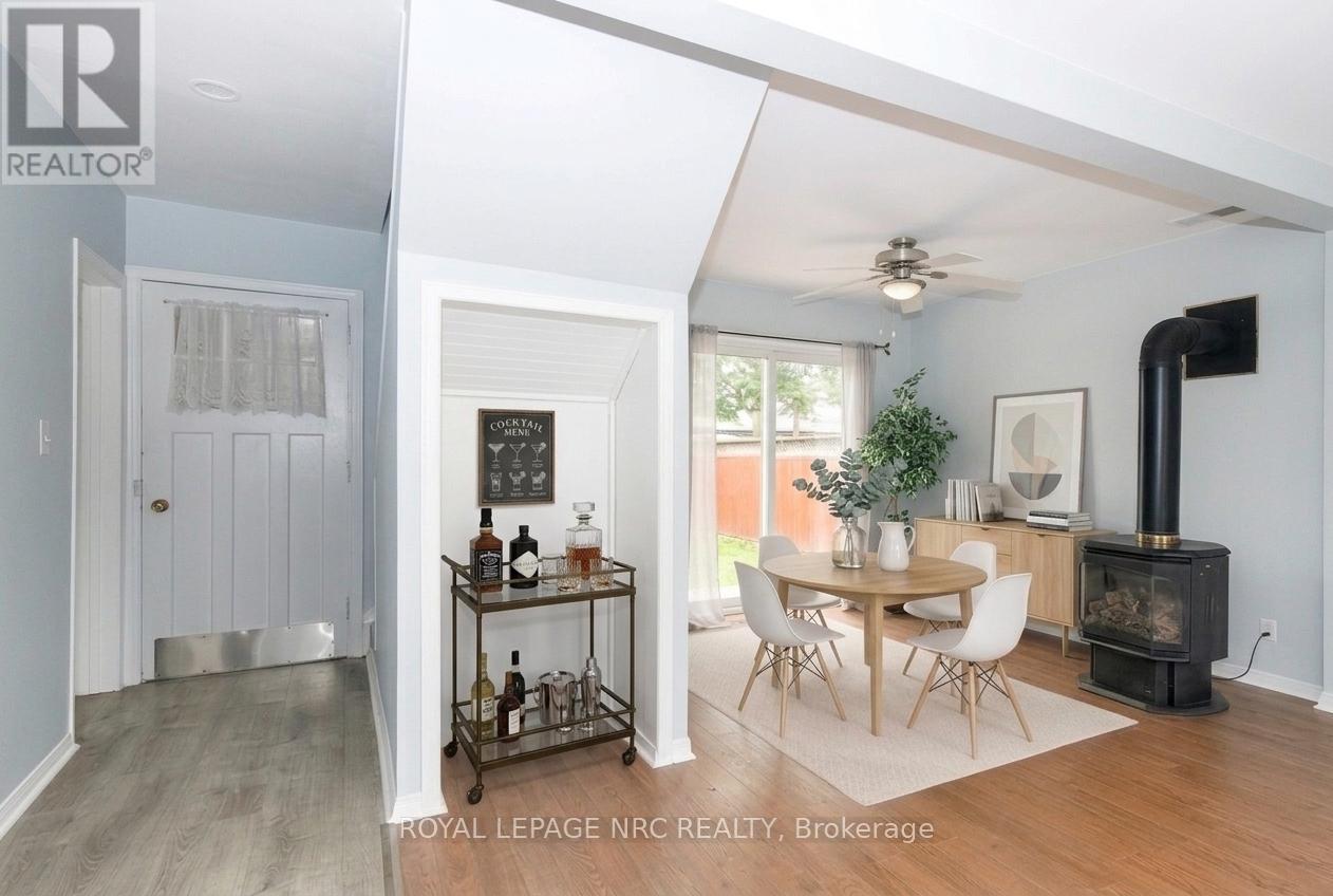 4676 MCDOUGALL CRESCENT - 9