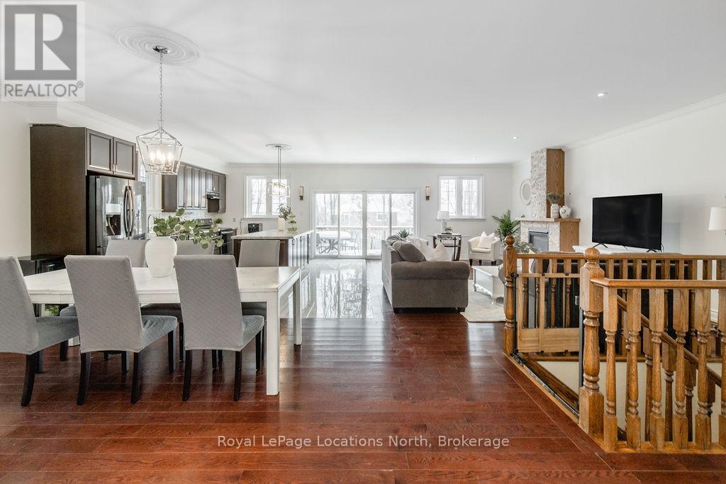 54 ROYAL BEECH DRIVE - 12