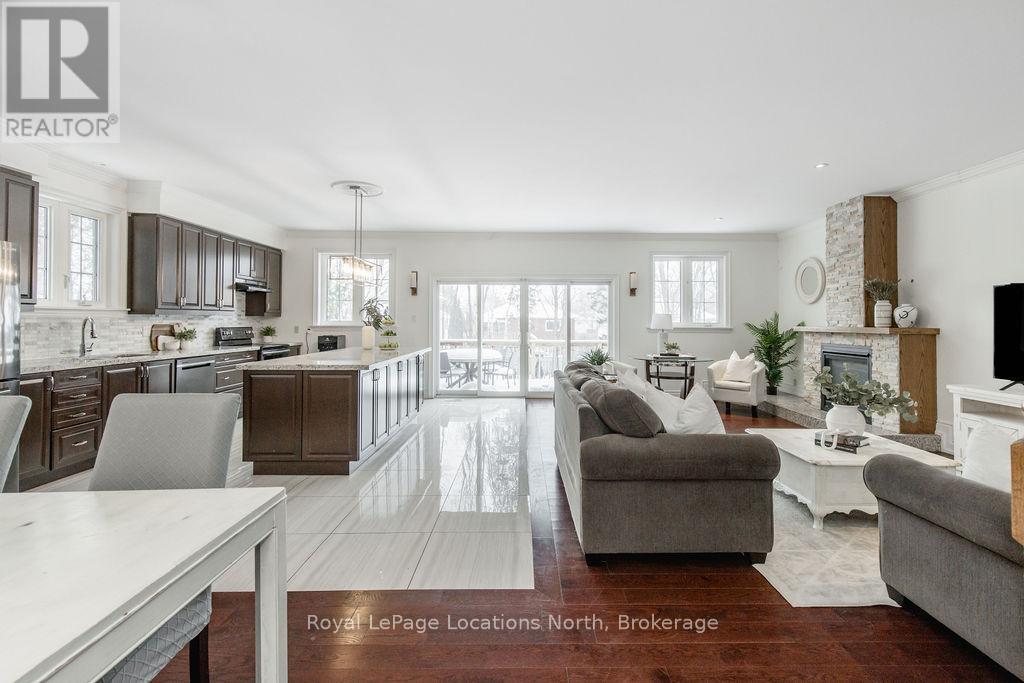 54 ROYAL BEECH DRIVE - 13