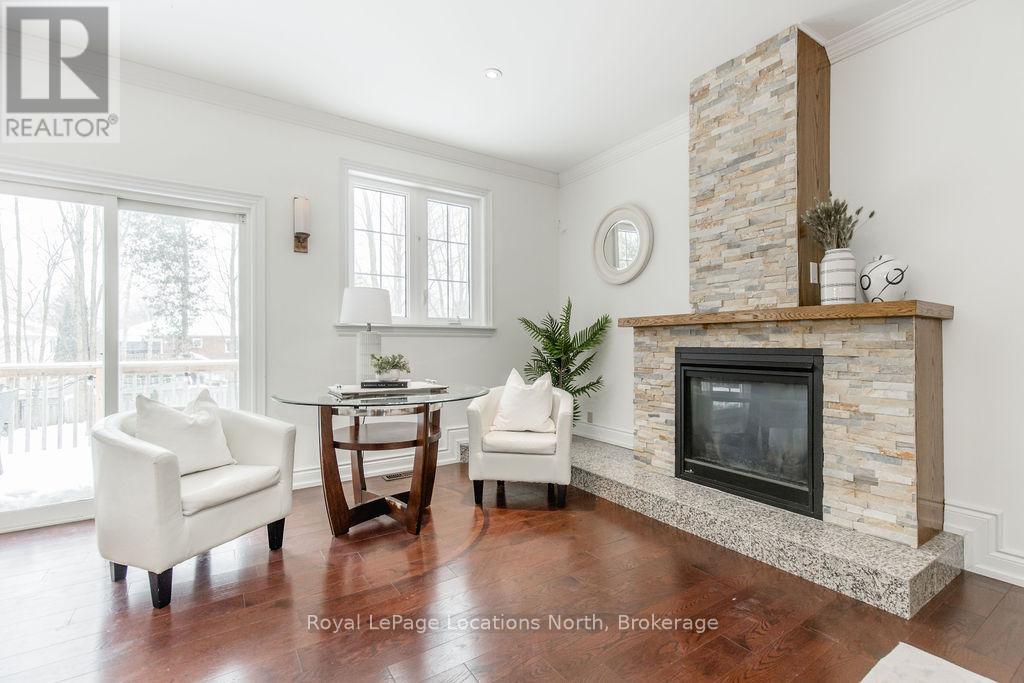 54 ROYAL BEECH DRIVE - 27