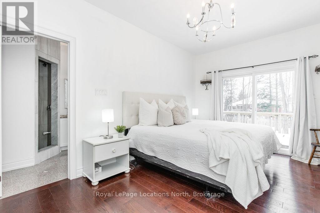 54 ROYAL BEECH DRIVE - 32