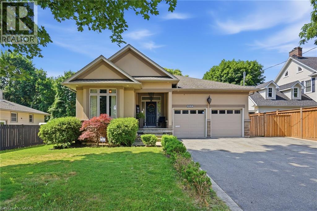586 MAPLE Avenue - 1
