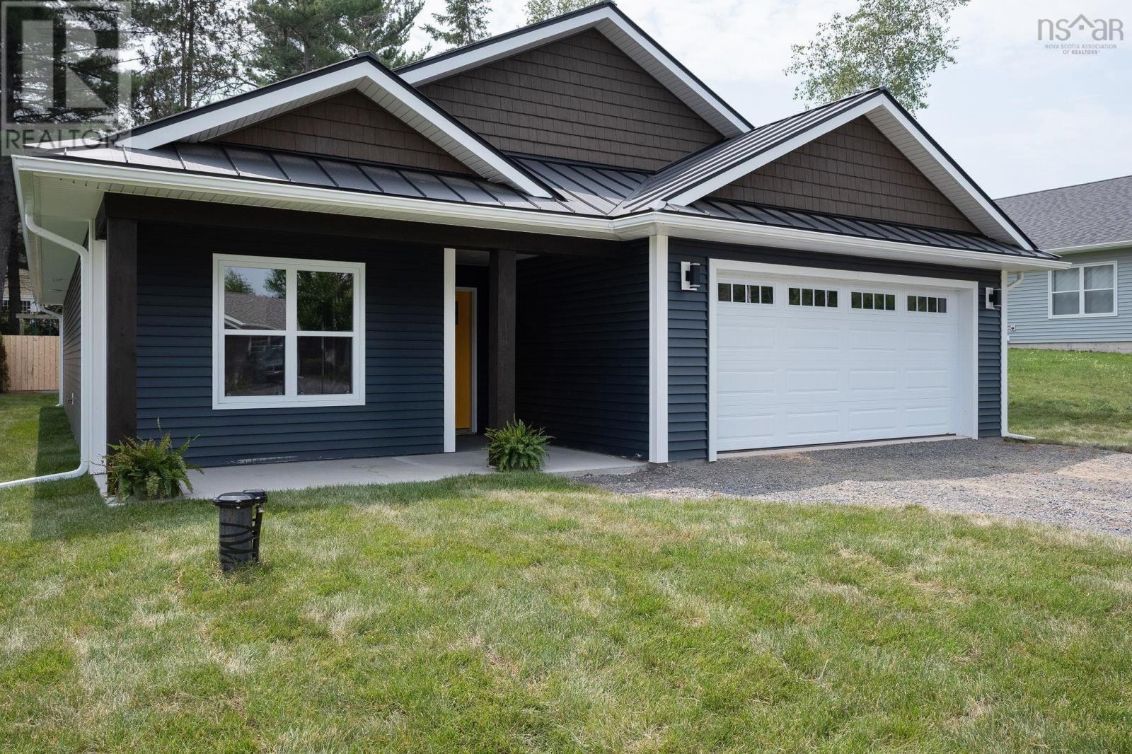 10 Peterson Street - 2