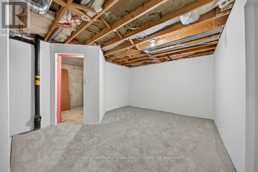 58 CEDARVALE AVENUE - Image 38