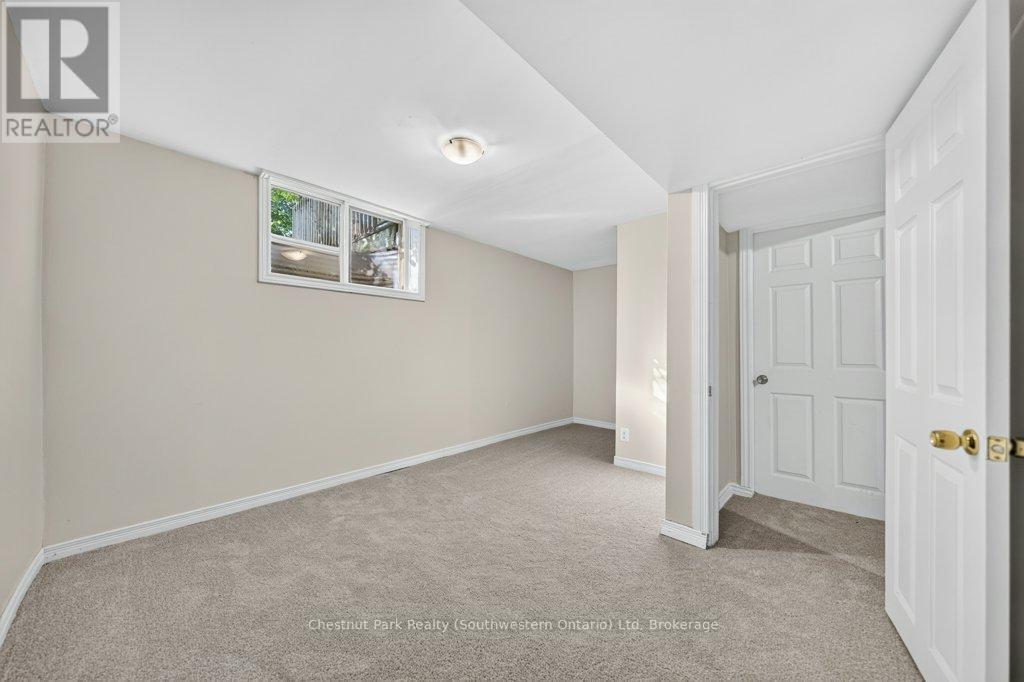 58 CEDARVALE AVENUE - Image 40