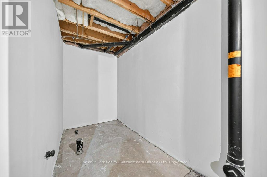 58 CEDARVALE AVENUE - Image 42