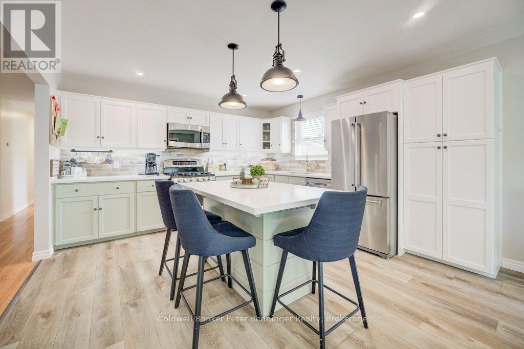 8 WEST RIVER ROAD - 10