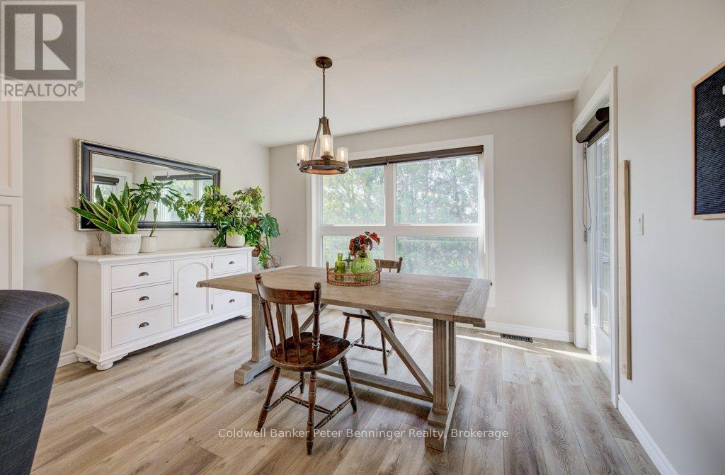 8 WEST RIVER ROAD - 18