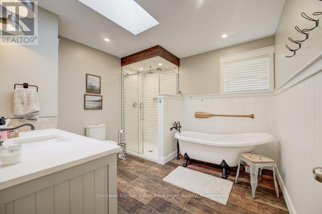 8 WEST RIVER ROAD - 25