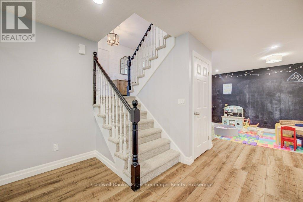8 WEST RIVER ROAD - 26