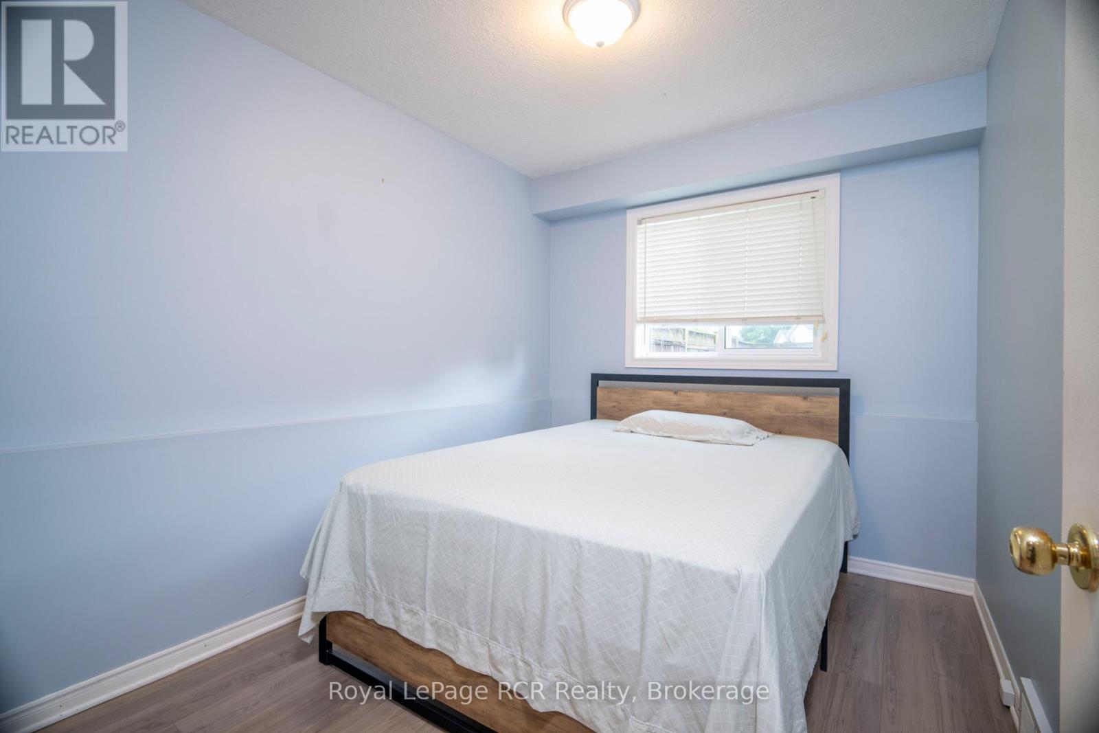 572 SCOUGALL COURT - 18